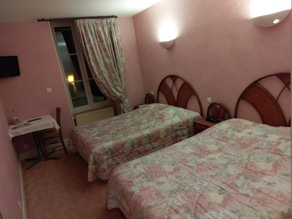 Logis De L'Europe Restaurant Le Cepage Hotell Corbigny Exteriör bild