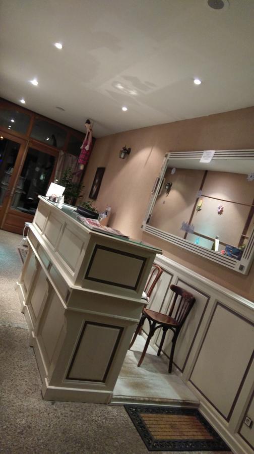 Logis De L'Europe Restaurant Le Cepage Hotell Corbigny Exteriör bild